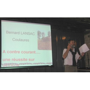 Exposé sur la truffe - Bernard Lansac a effectué un exposé théorique illustré sur les modes de culture de la truffe.