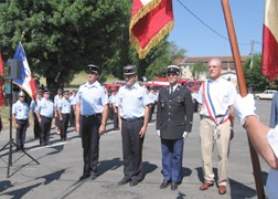 Hommage aux pompiers disparus